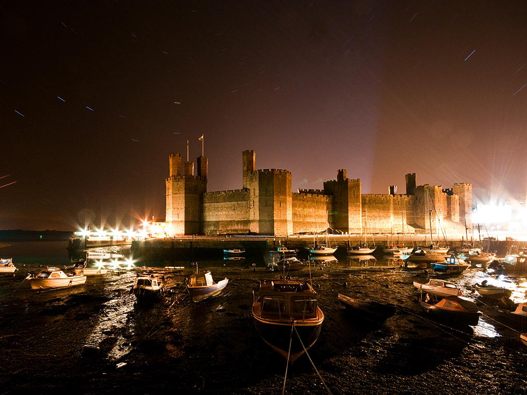 Khu vực xung quanh