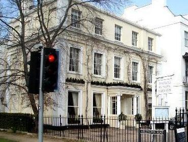 Ngoại cảnh khách sạn