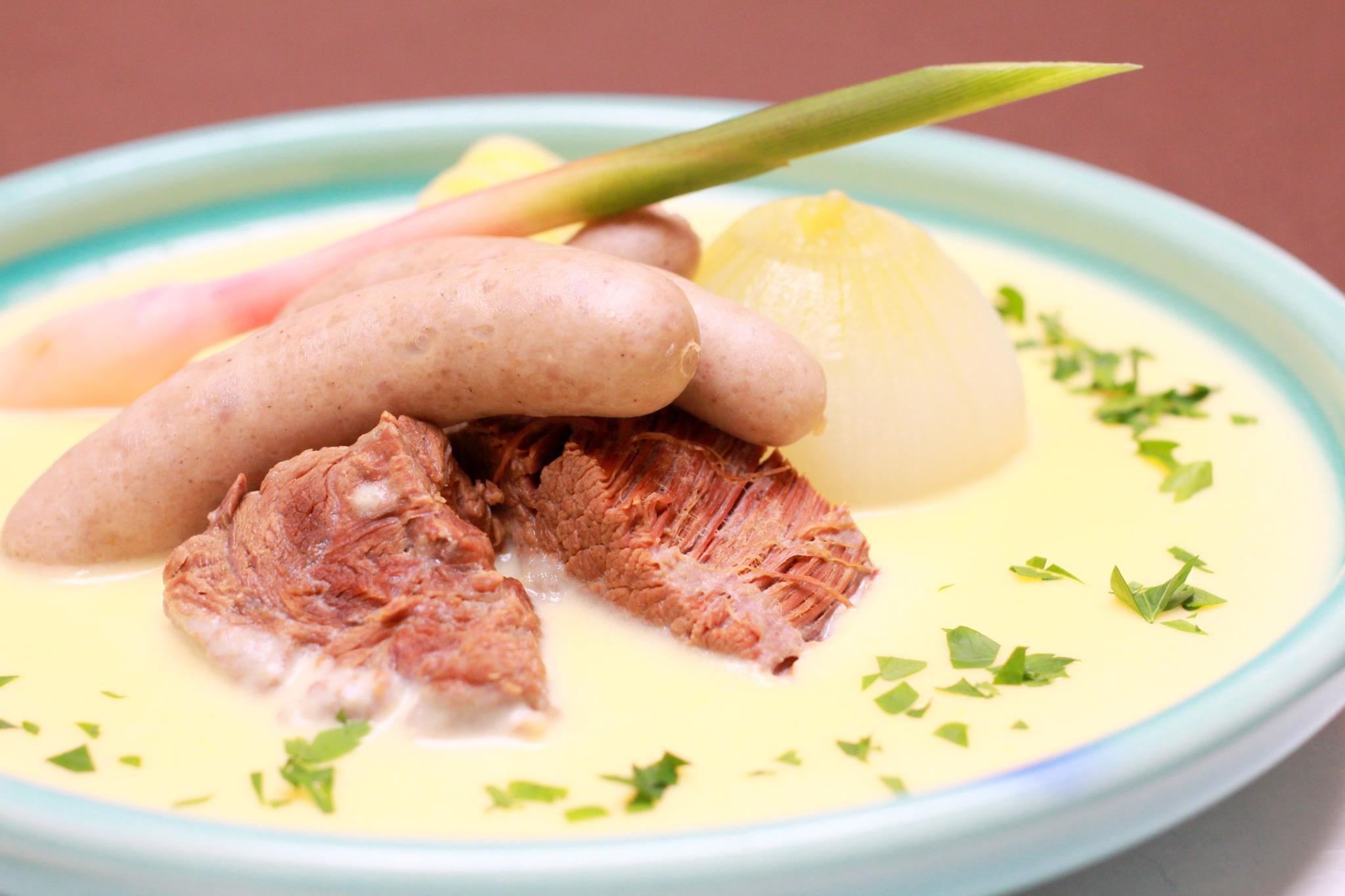 Đồ ăn và thức uống