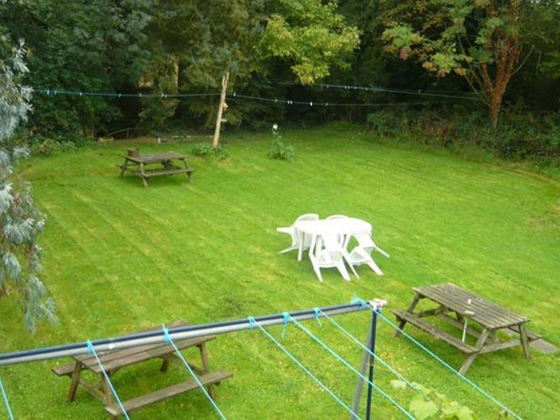 Khu vực xung quanh