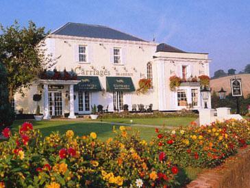 Ngoại cảnh khách sạn