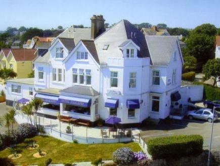 Ngoại cảnh khách sạn