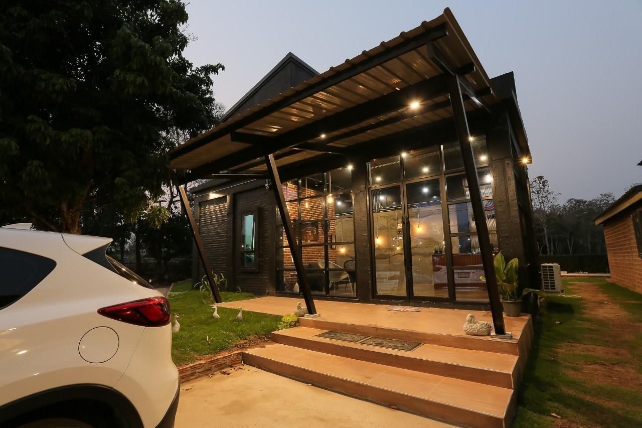 Ngoại cảnh khách sạn