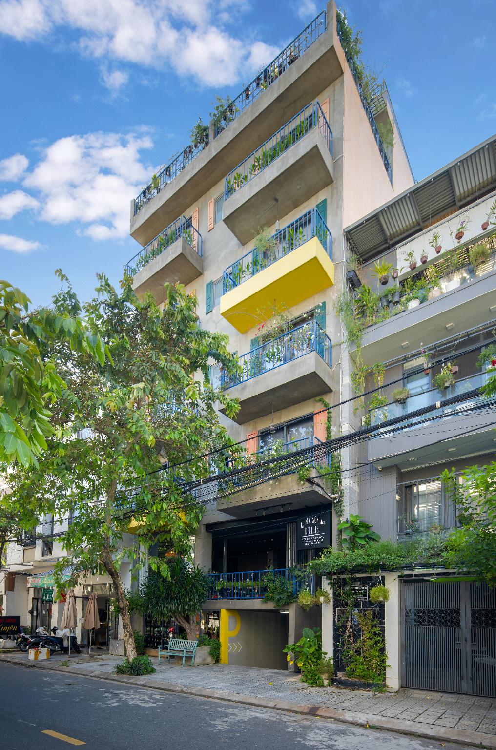 Ngoại cảnh khách sạn