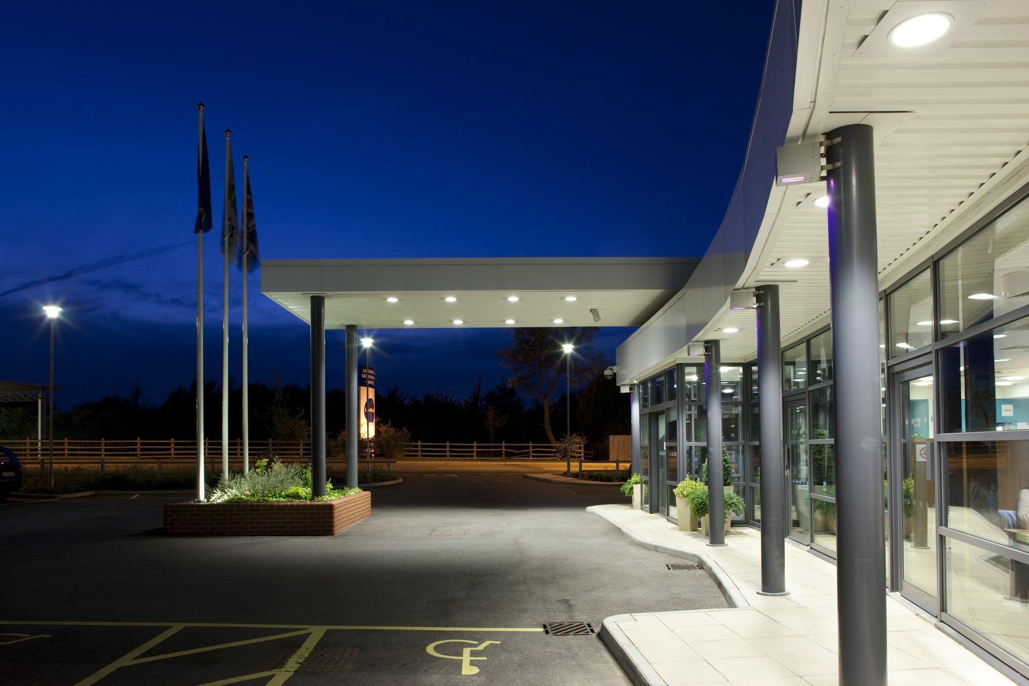 Ngoại cảnh khách sạn