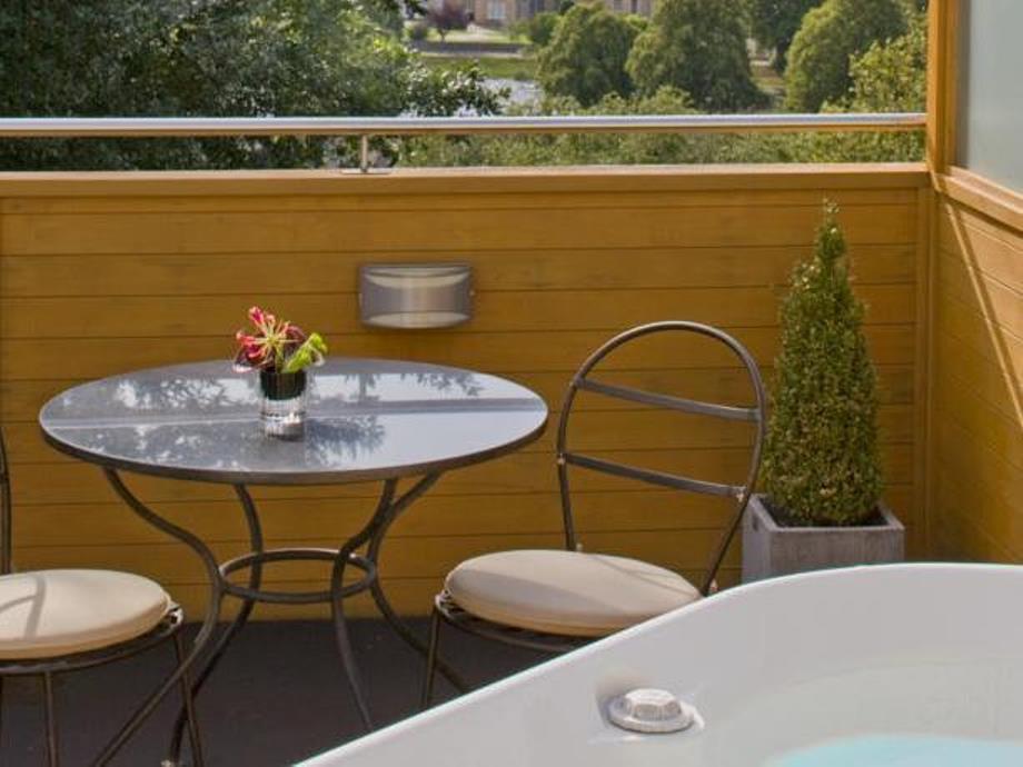 Ngoại cảnh khách sạn