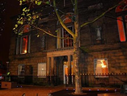 Ngoại cảnh khách sạn