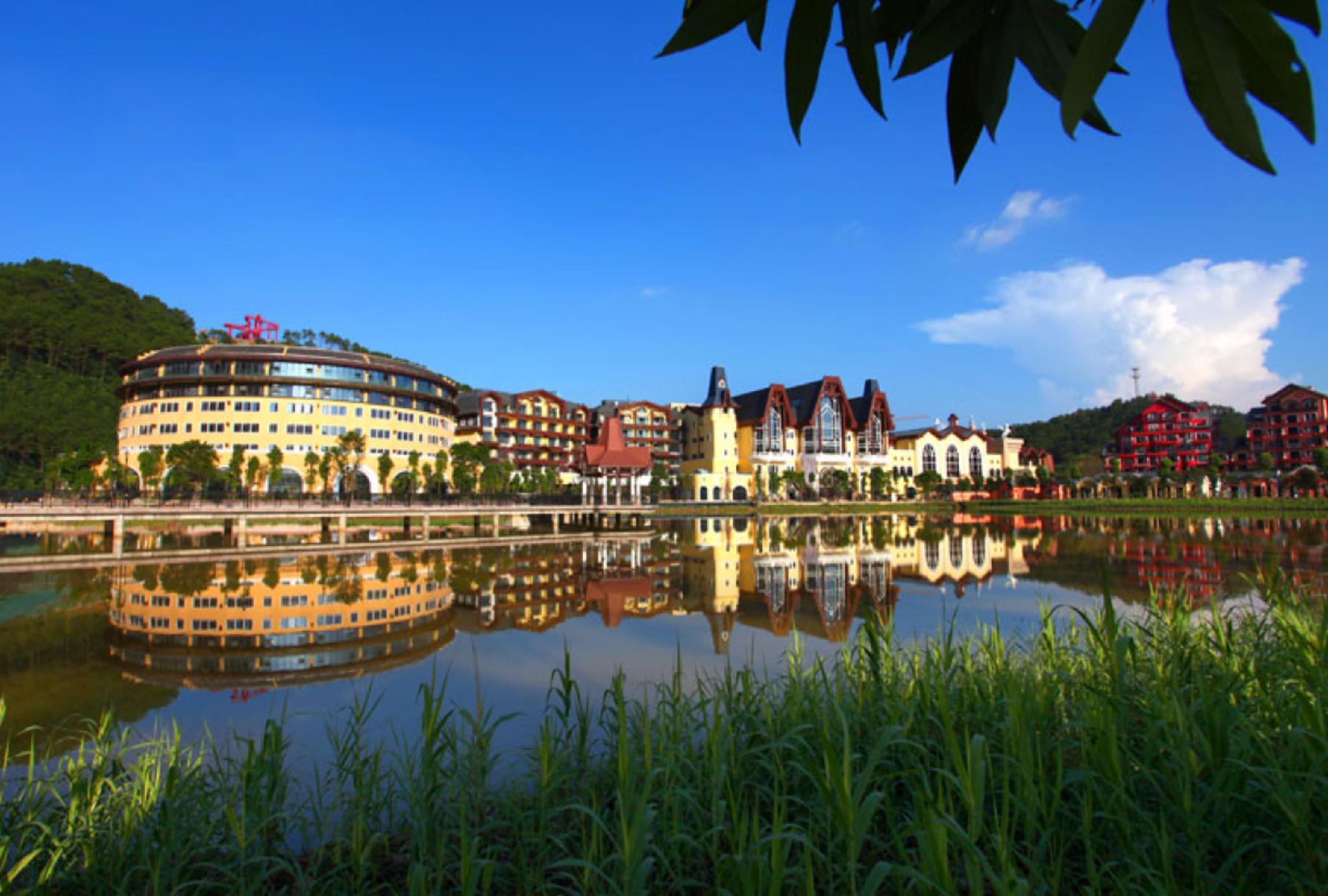 Ngoại cảnh khách sạn