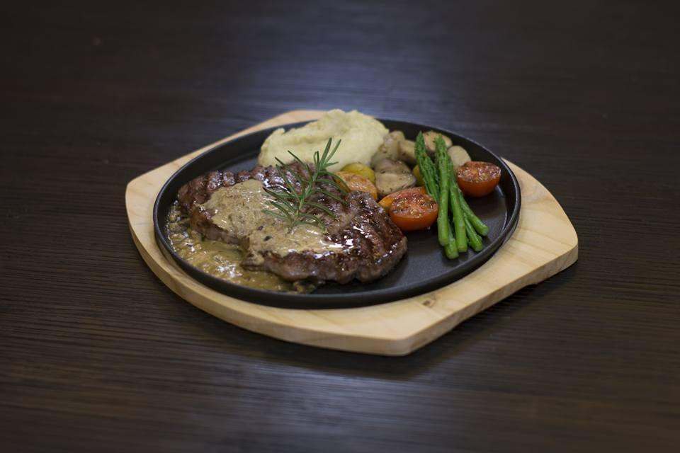 Đồ ăn và thức uống