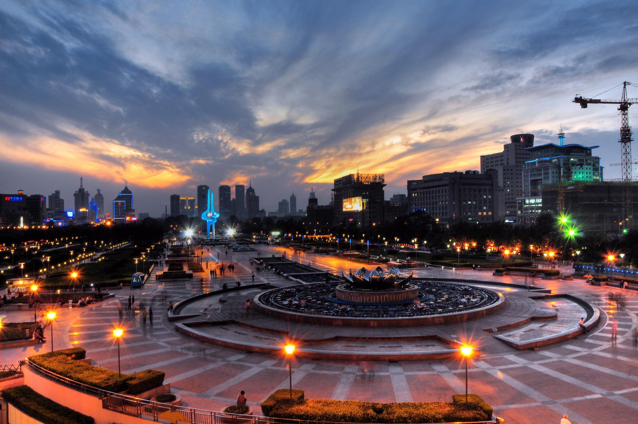 Nơi tham quan gần đây