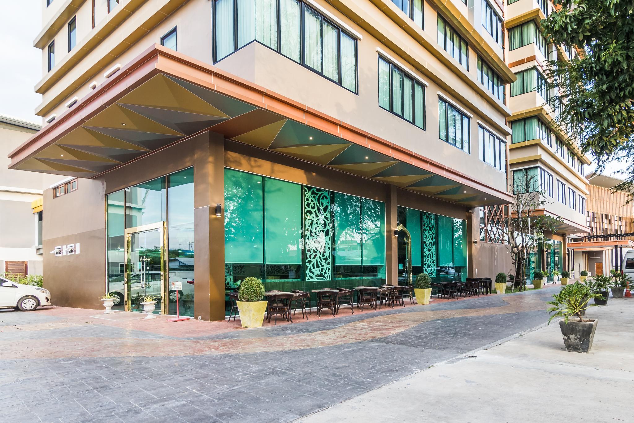 Ngoại cảnh khách sạn