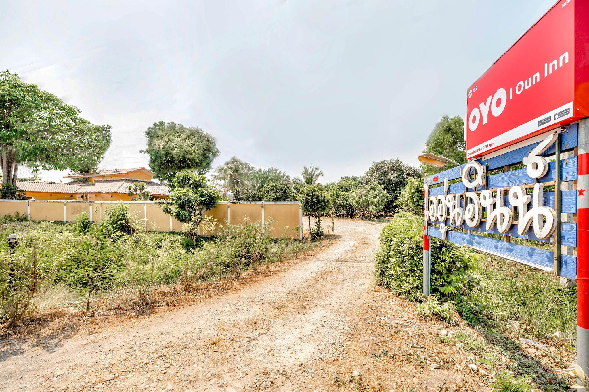 Ngoại cảnh khách sạn