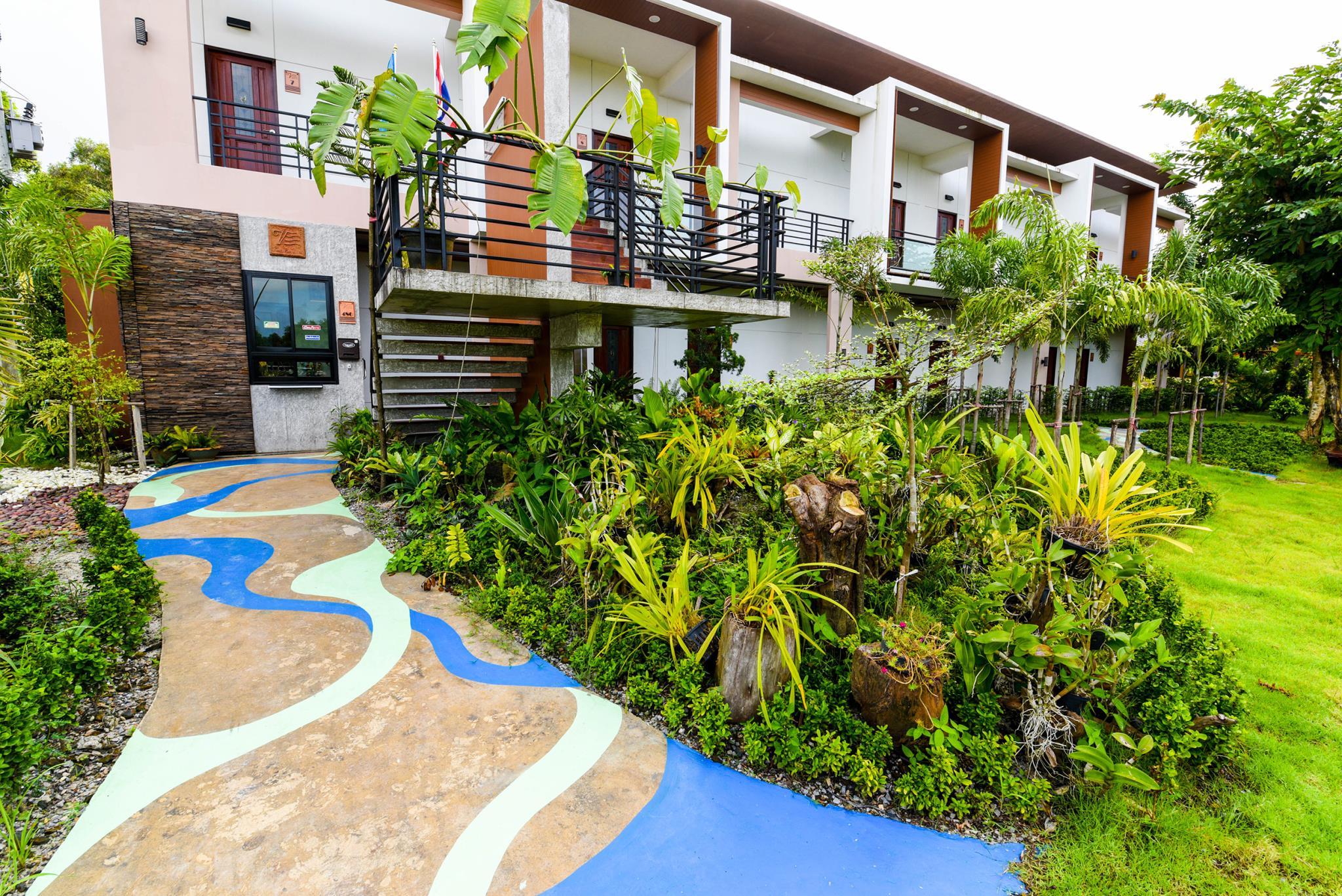 Khu vực xung quanh