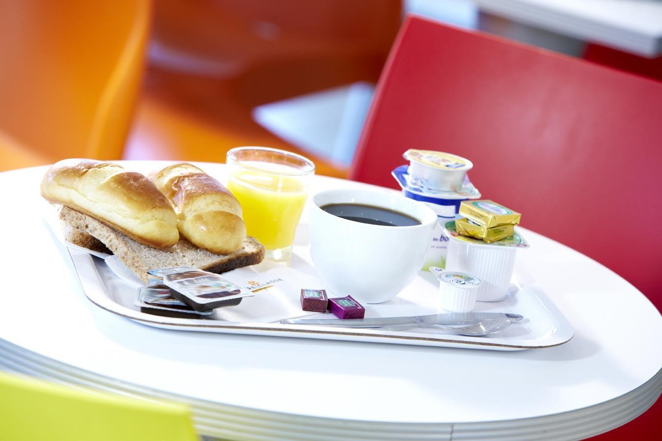 Đồ ăn và thức uống