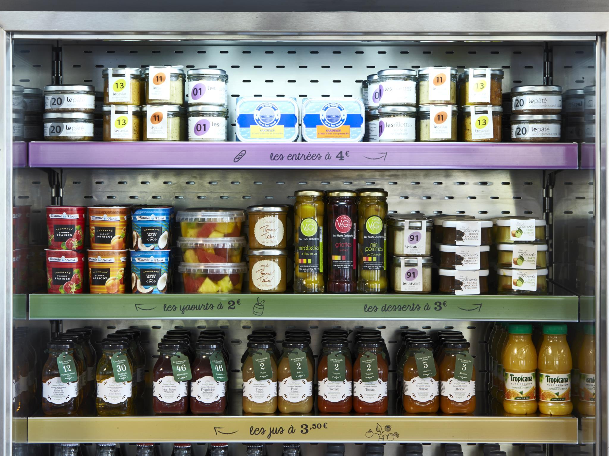 Đồ ăn và thức uống