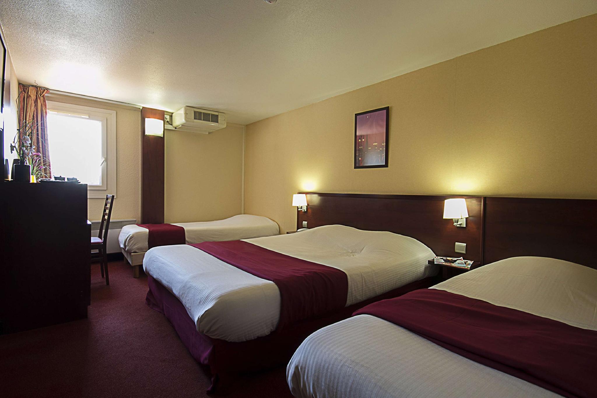 Ngoại cảnh khách sạn