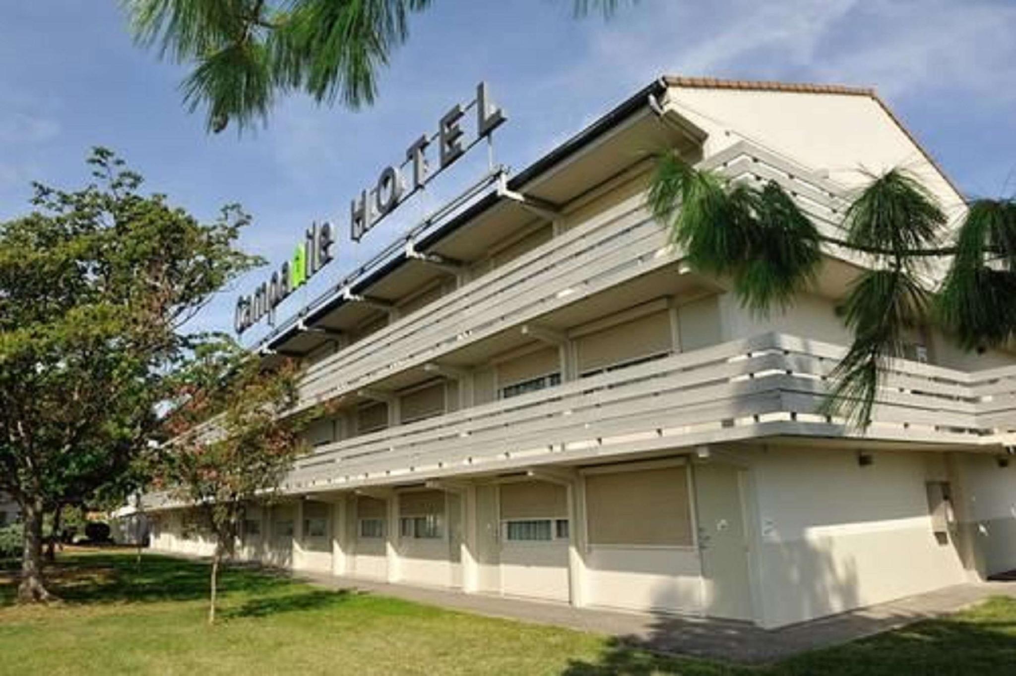 Ngoại cảnh khách sạn