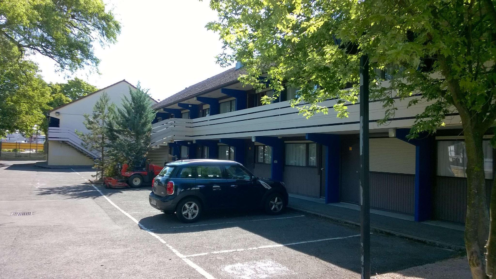 Ngoại cảnh khách sạn