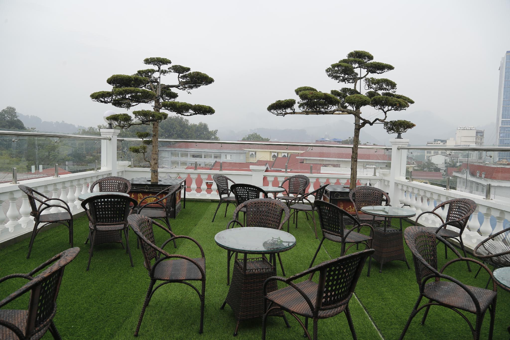 Ban công/sân hiên