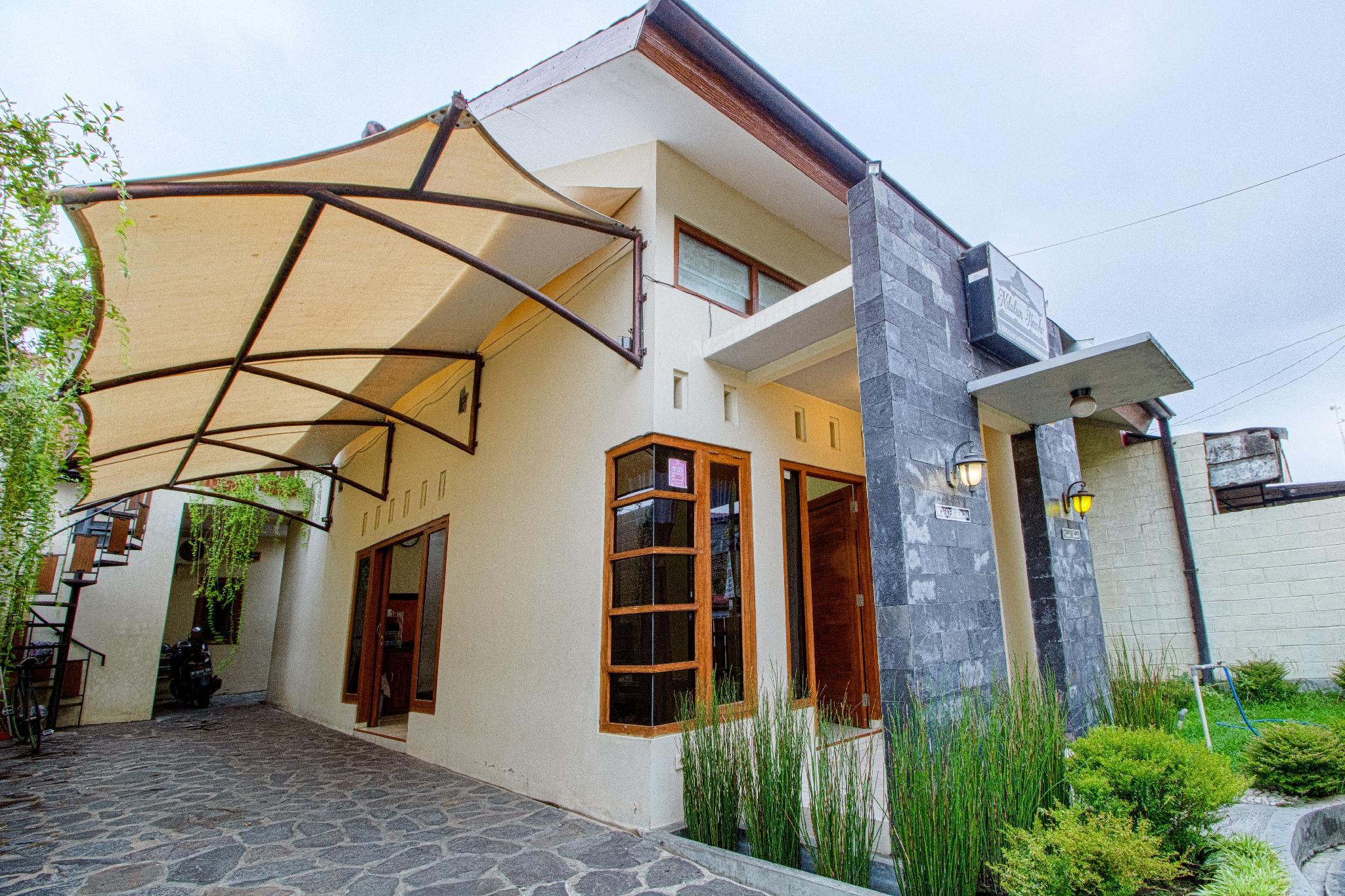 Ngoại cảnh khách sạn