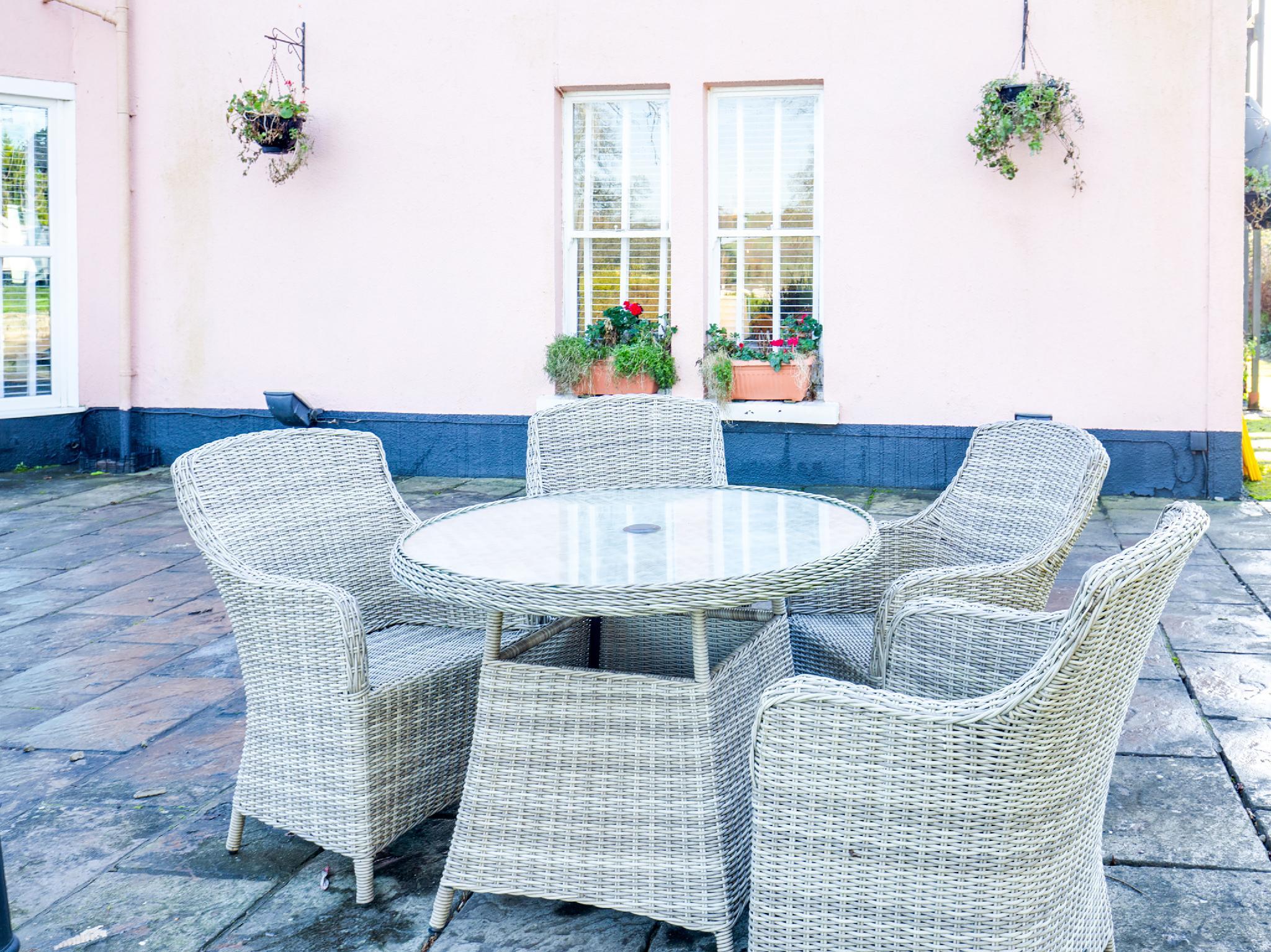 Ngoại cảnh khách sạn