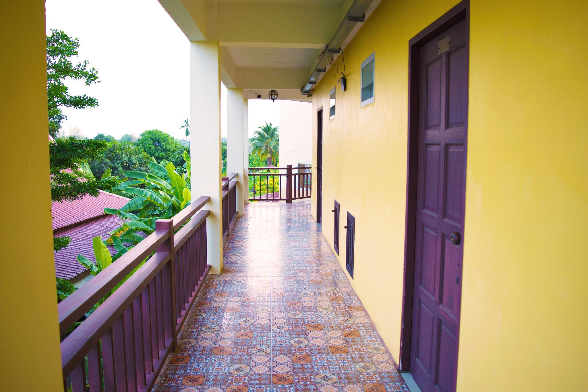 Ngoại cảnh khách sạn