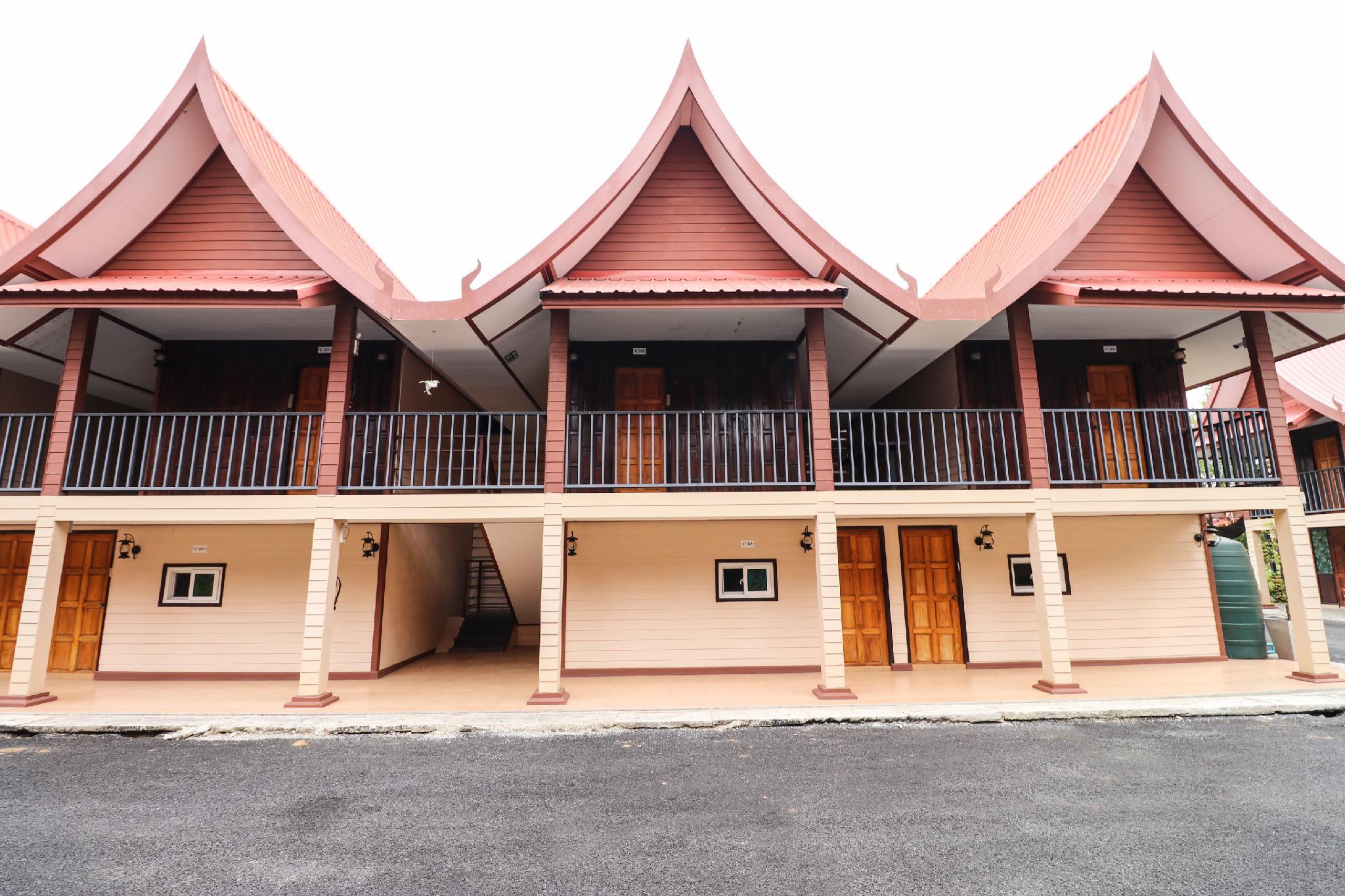 Ngoại cảnh khách sạn