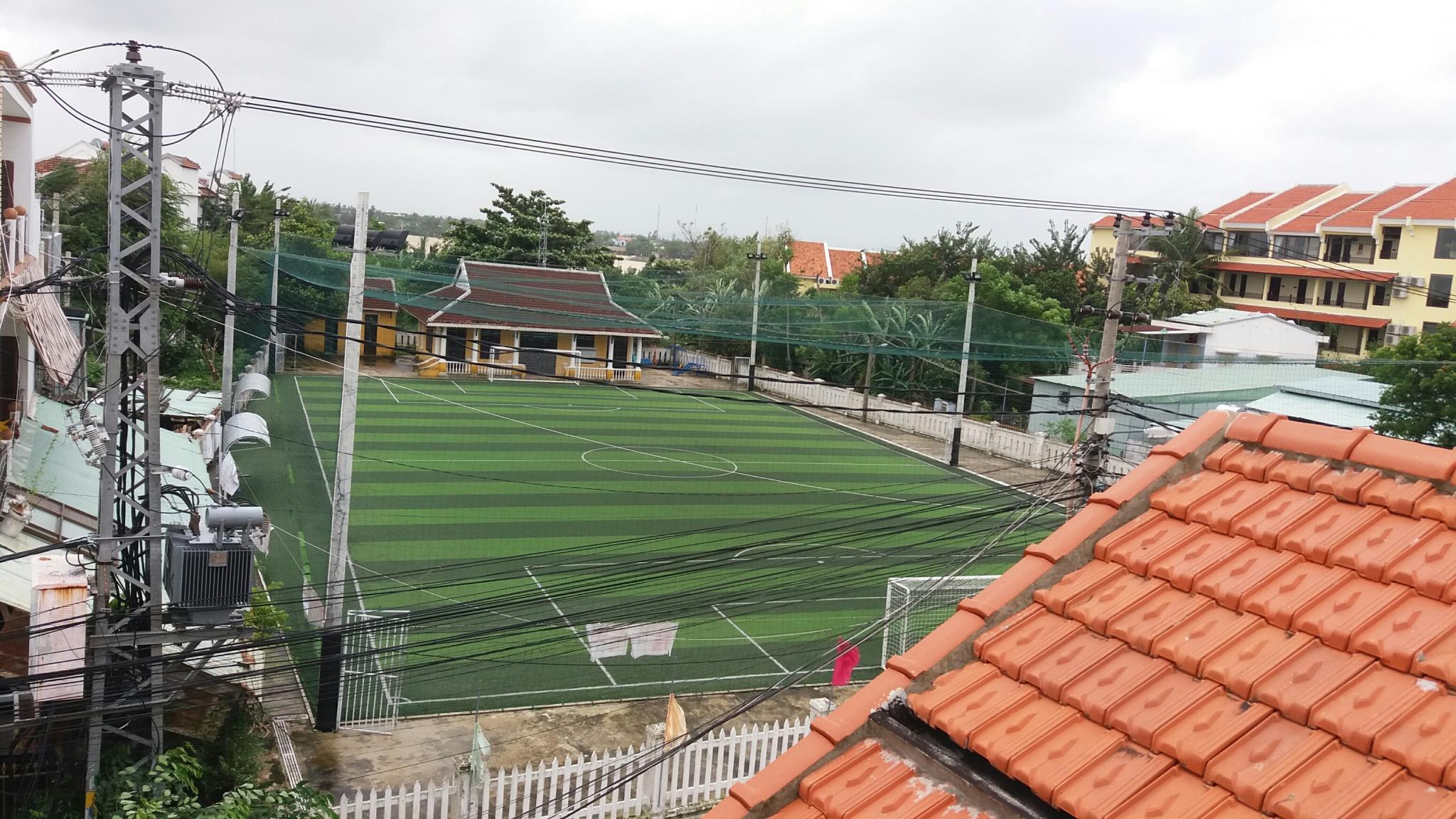 Khu vực xung quanh