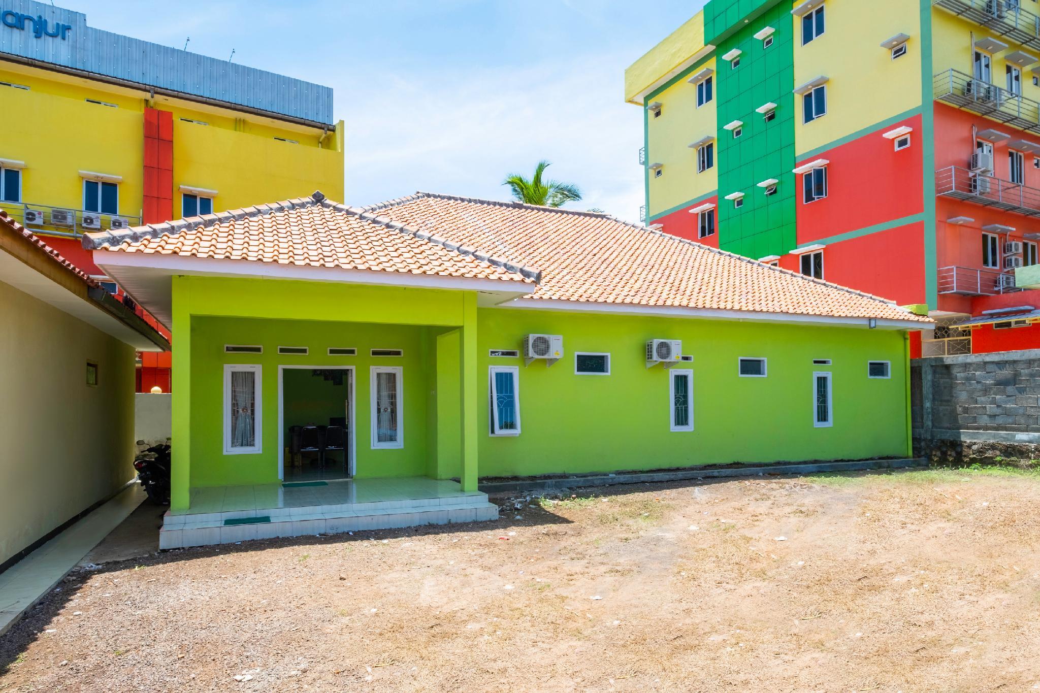 Ngoại cảnh khách sạn