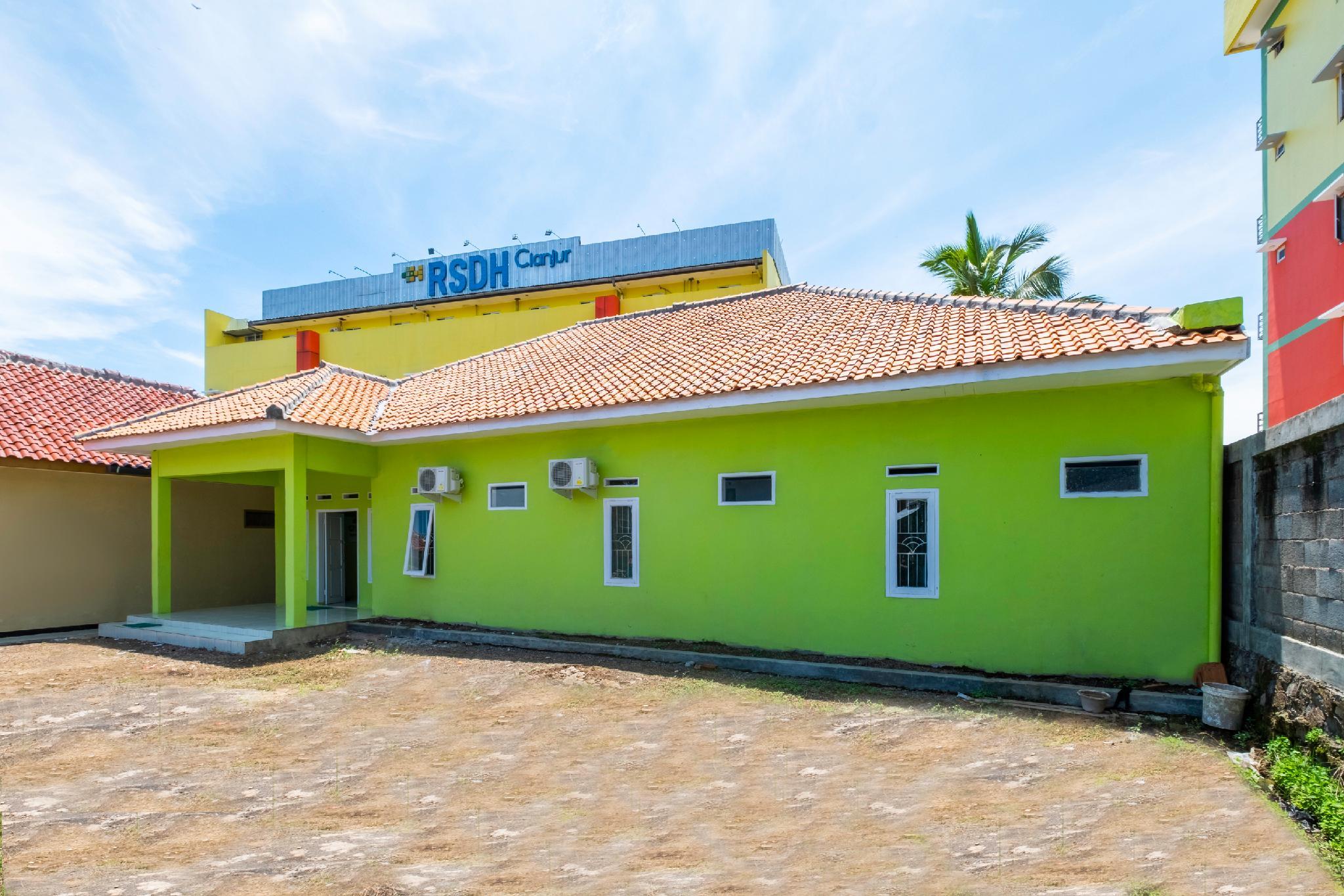 Ngoại cảnh khách sạn