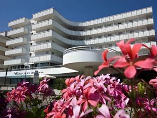 Ngoại cảnh khách sạn