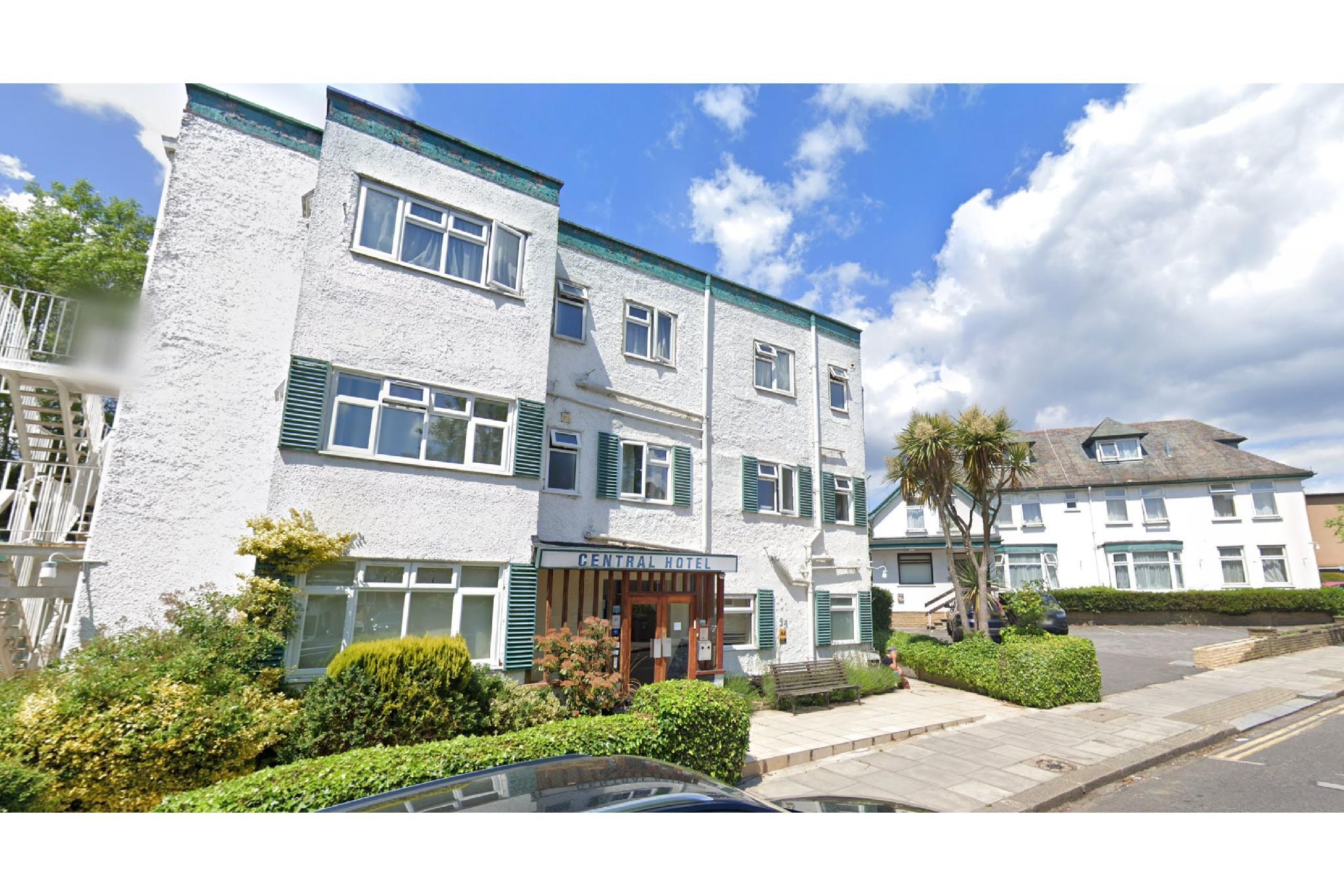 Ngoại cảnh khách sạn