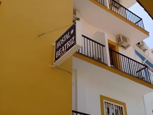 Ngoại cảnh khách sạn