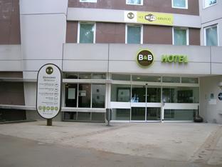 Ngoại cảnh khách sạn