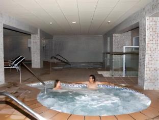 Bồn tắm nước nóng