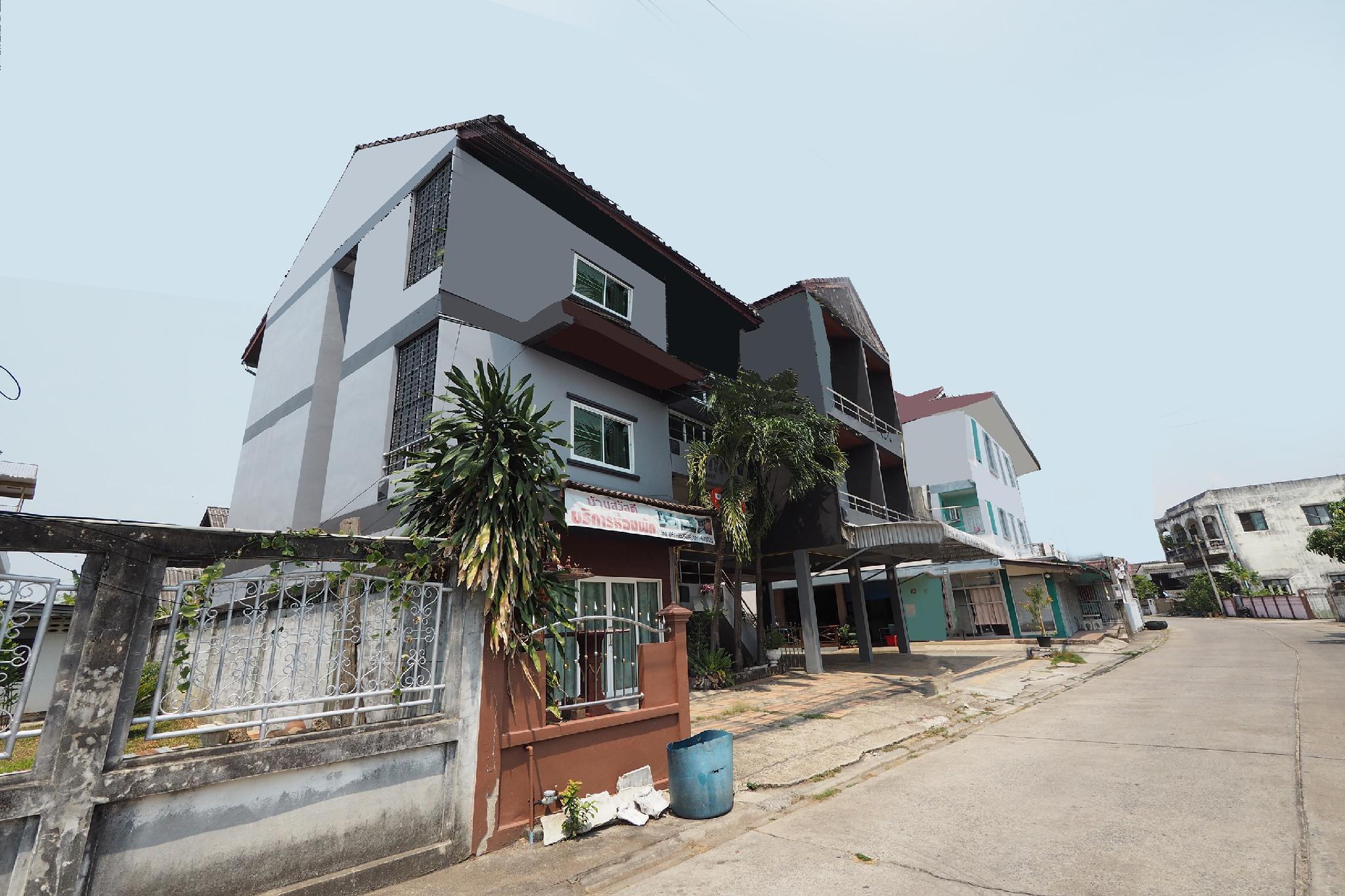 Ngoại cảnh khách sạn