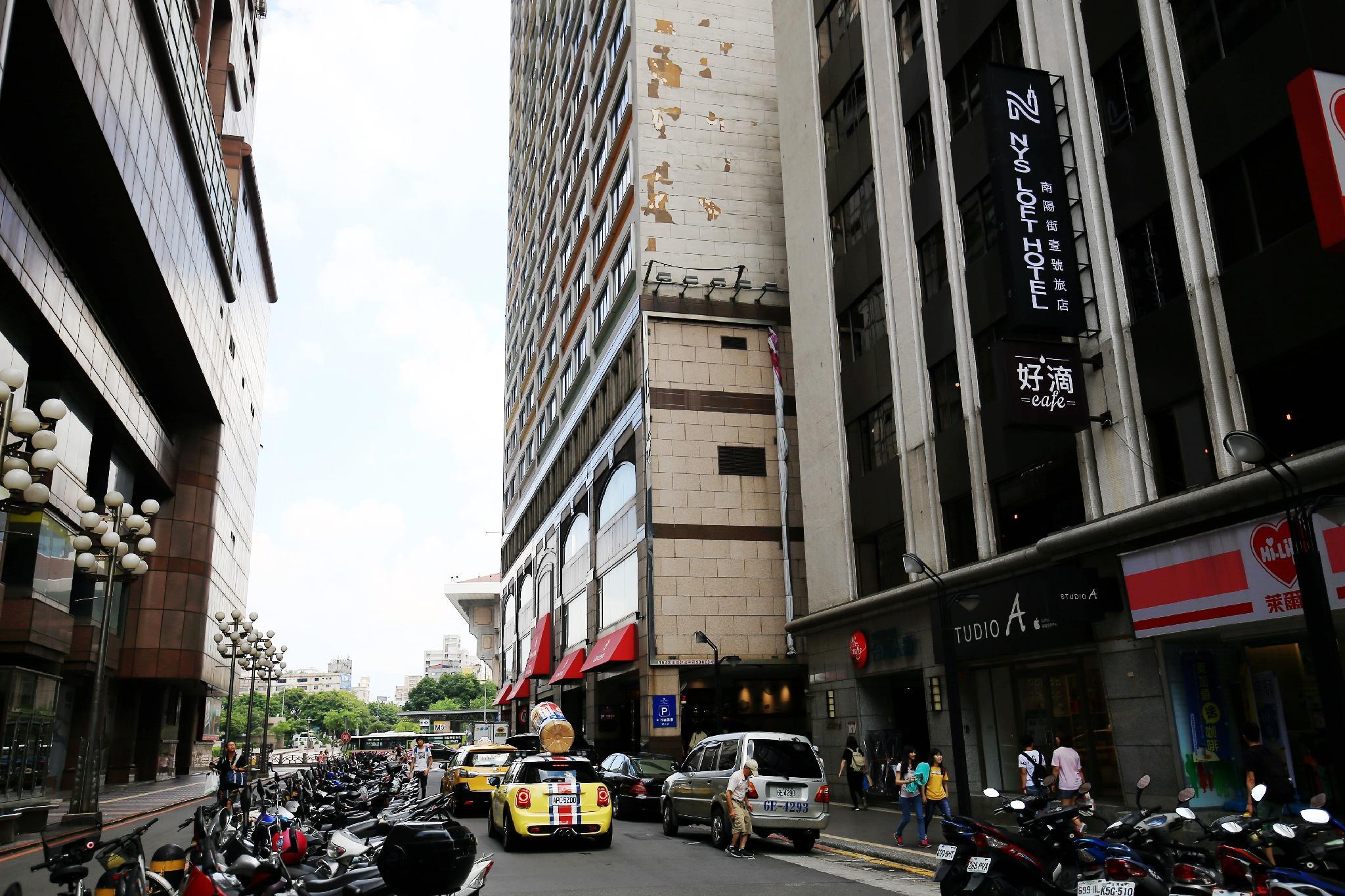 Nơi tham quan gần đây