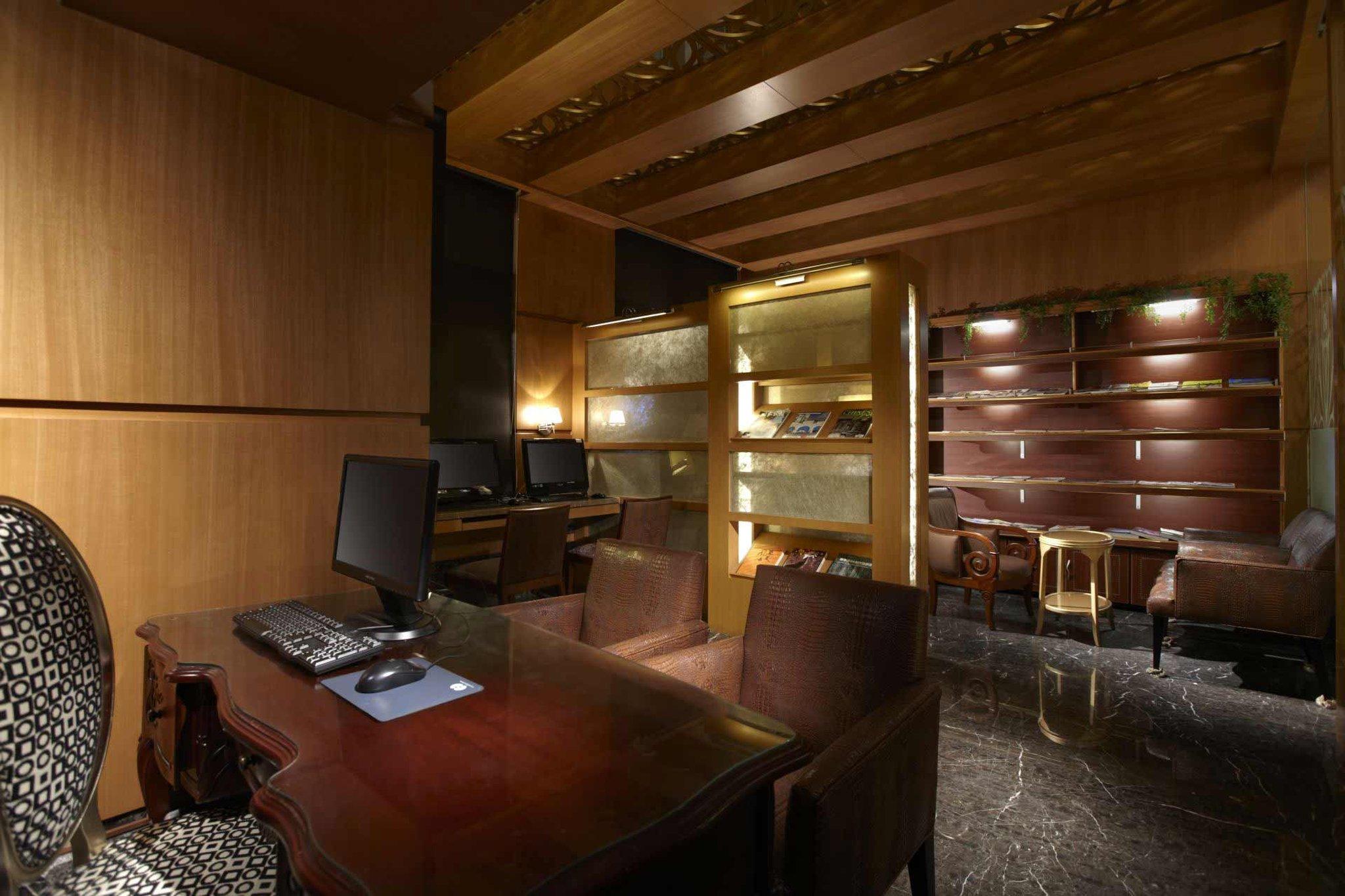 Trung tâm hội nghị