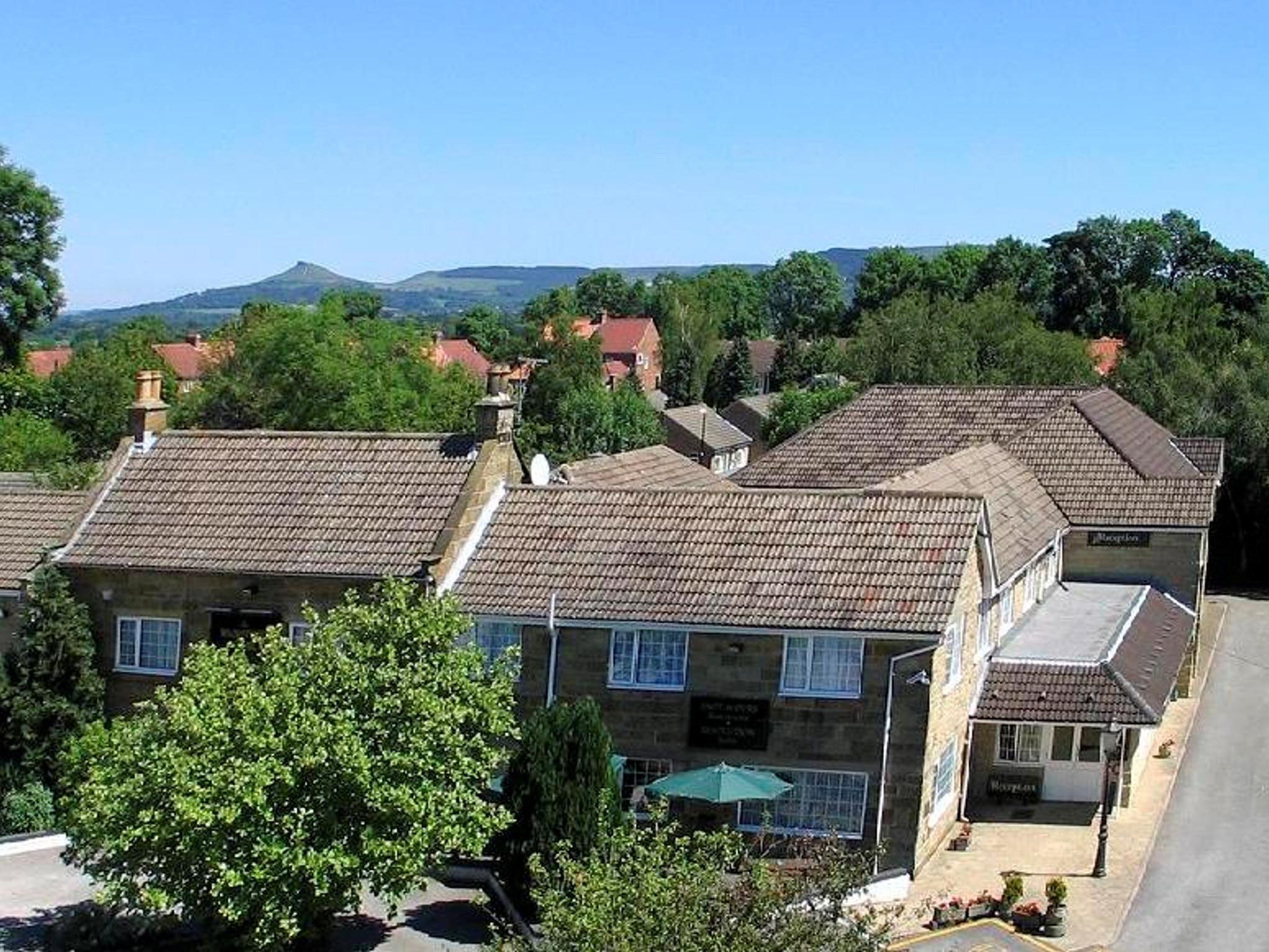 Ngoại cảnh khách sạn