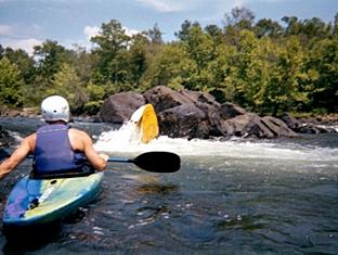 Khu vực xung quanh
