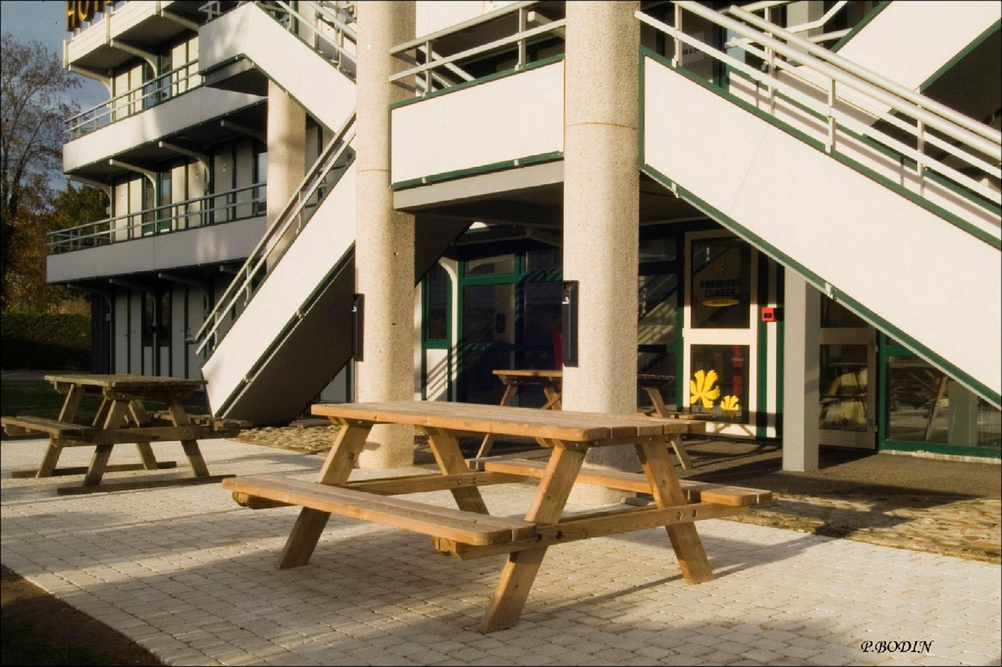 Ngoại cảnh khách sạn