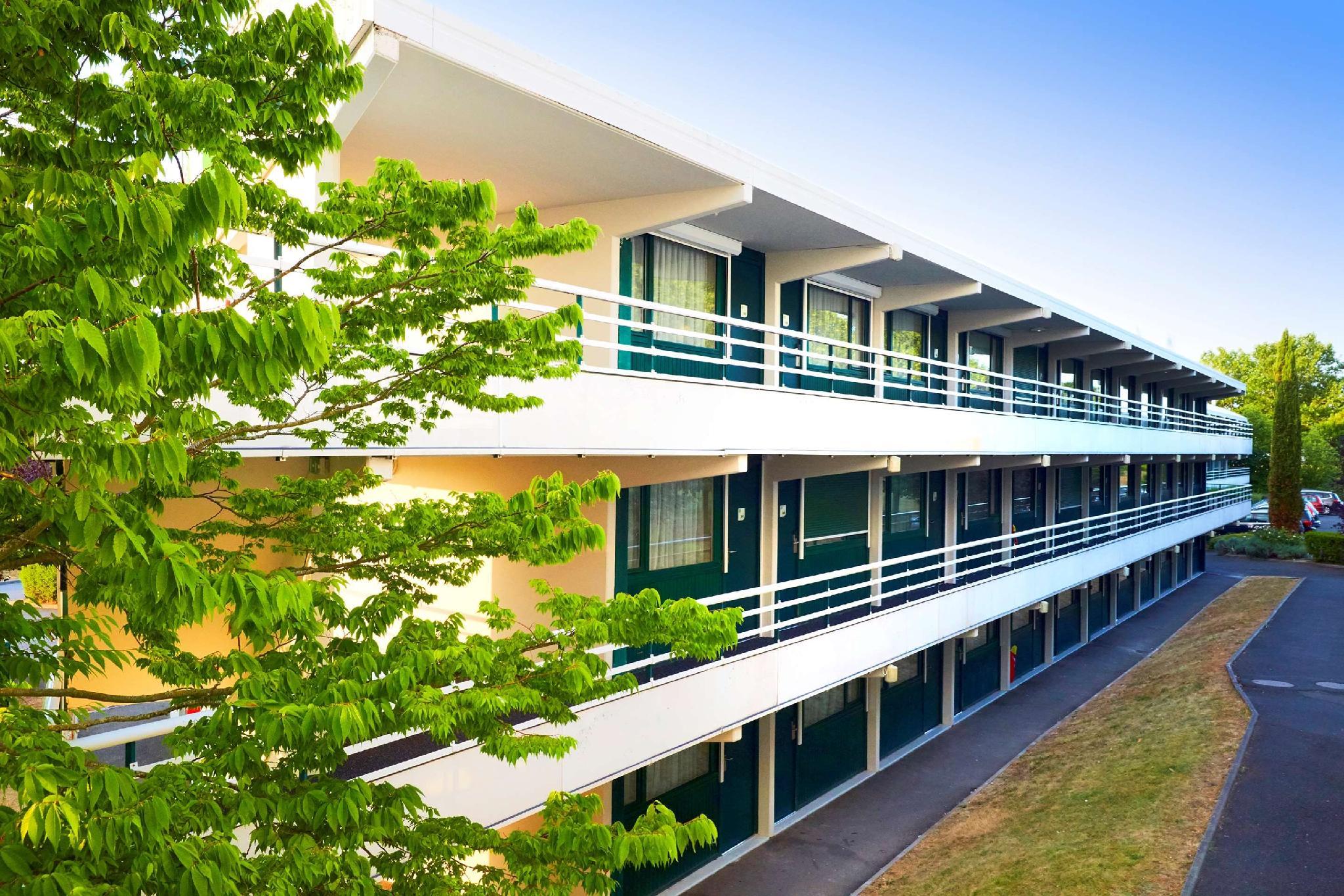 Ngoại cảnh khách sạn