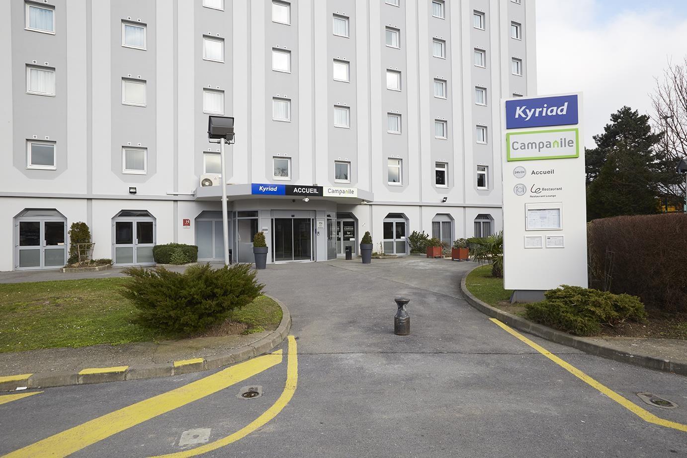 Ngoại cảnh khách sạn