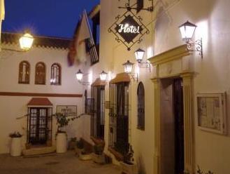 Ngoại cảnh khách sạn