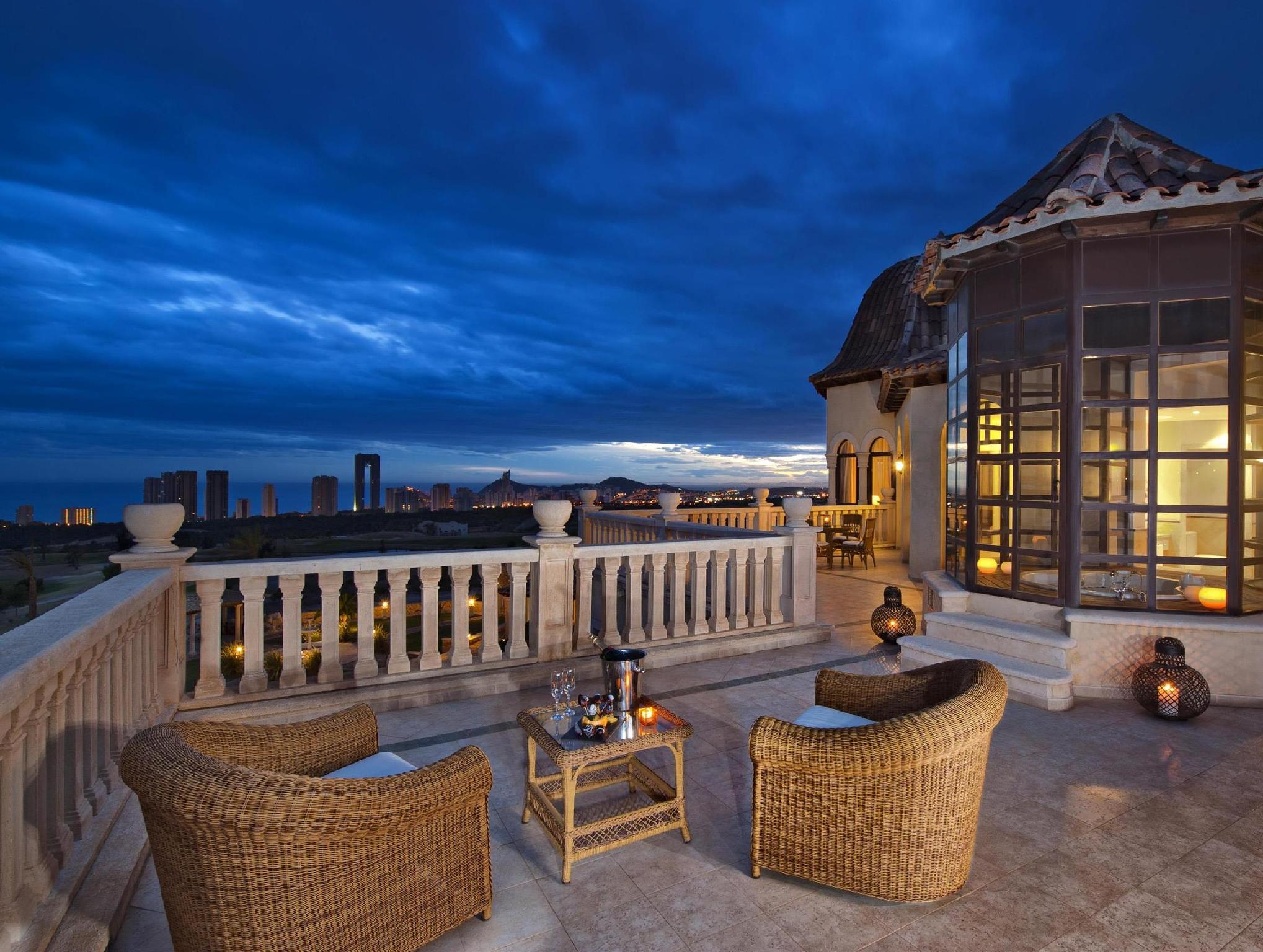 Ban công/sân hiên