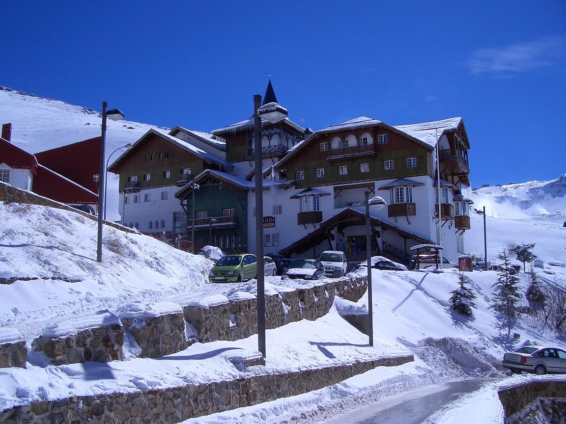 Ngoại cảnh khách sạn