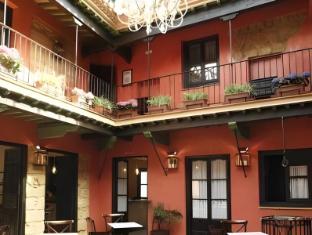 Ngoại cảnh khách sạn