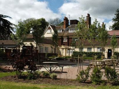 Ngoại cảnh khách sạn