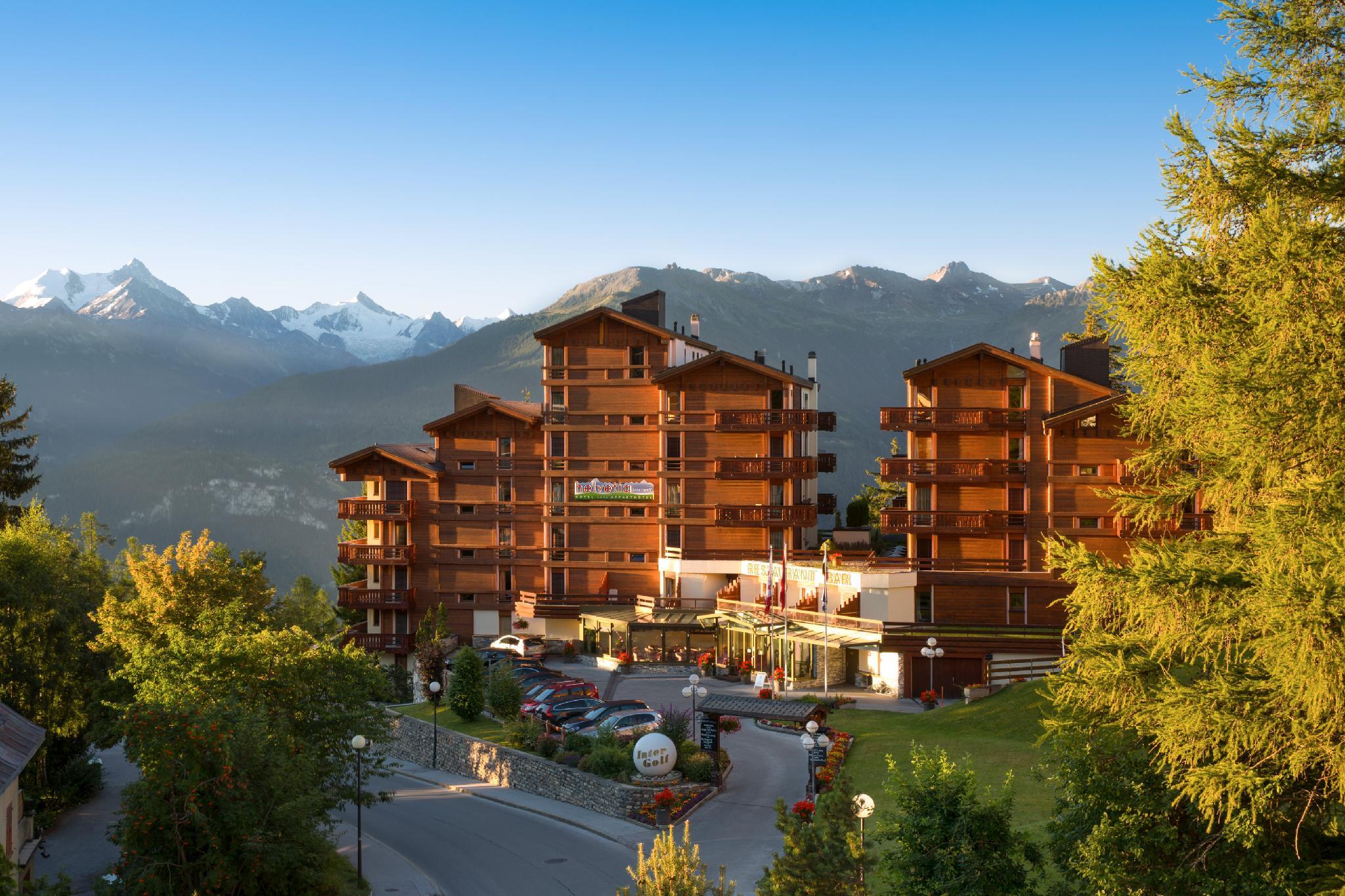 Ngoại cảnh khách sạn