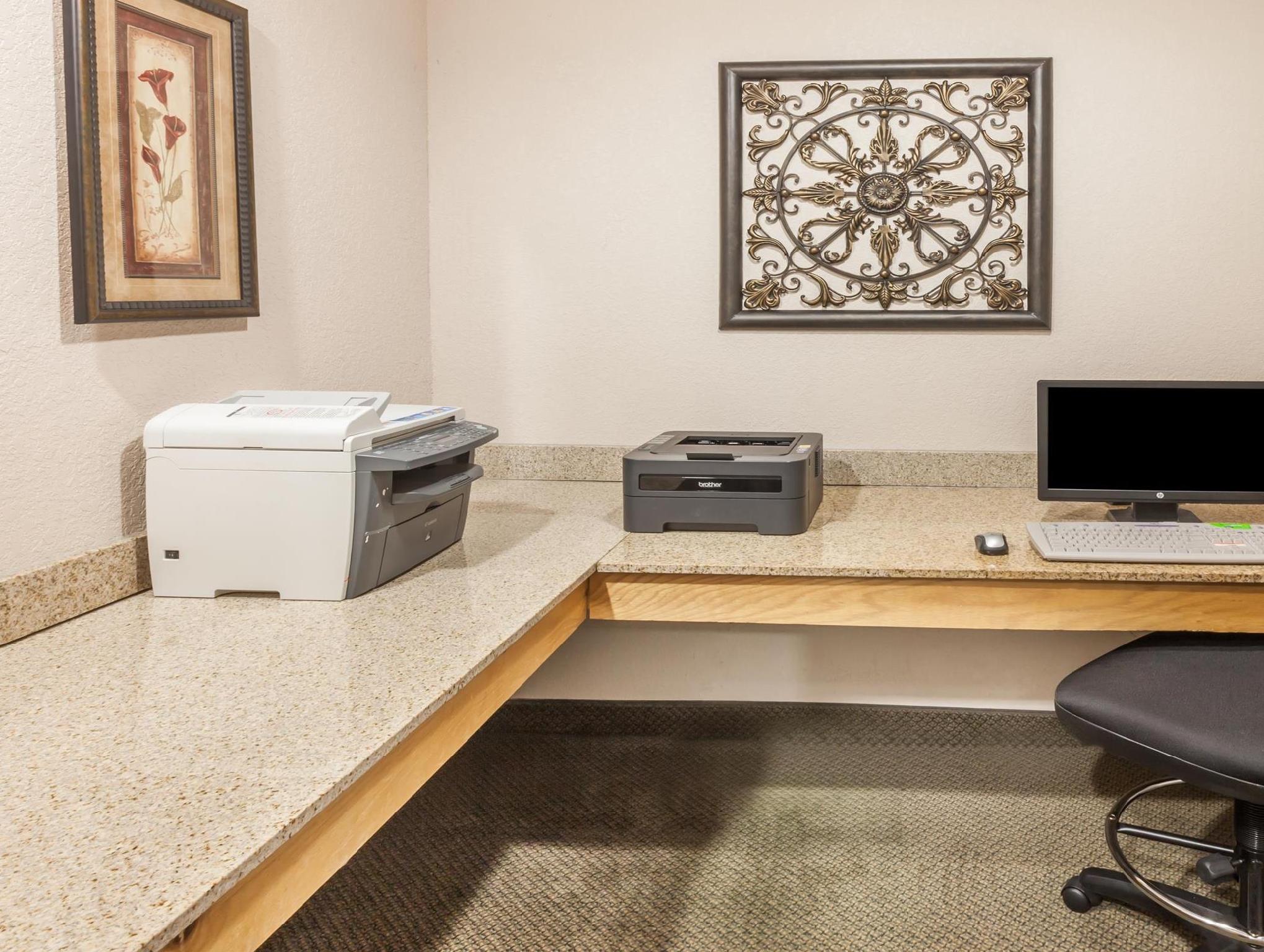 Trung tâm hội nghị